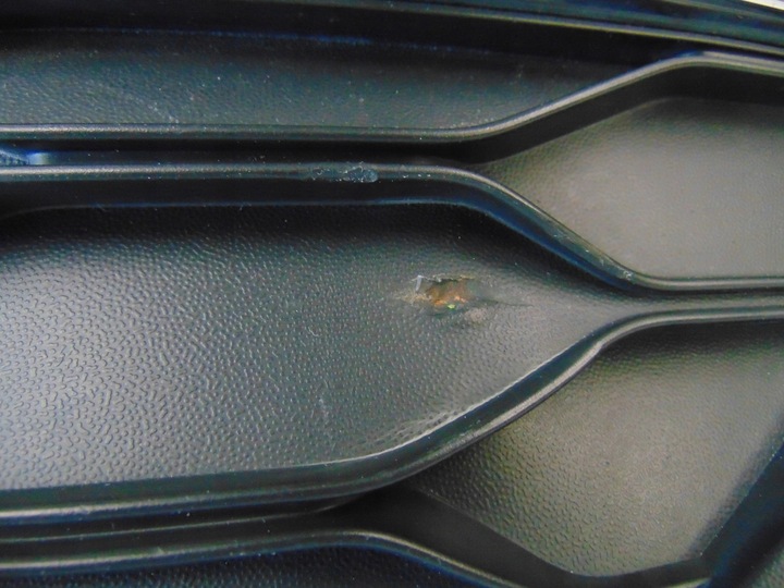 фото №8, Решітка бампера середня перед vw taigo 2g7853671