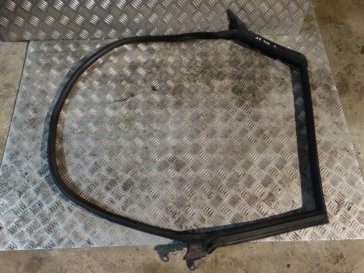 фото №1, Ідеальна прокладка двері права задня audi a5 8t 1