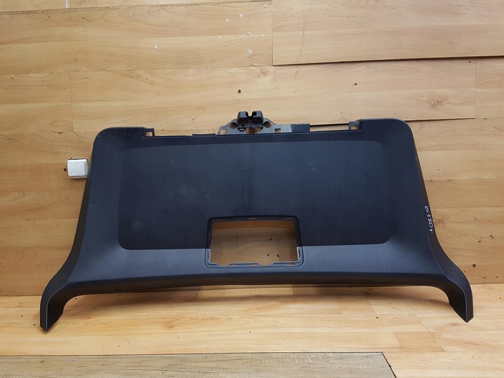 фото №1, Захист оббивка кришки багажника зад mercedes w245