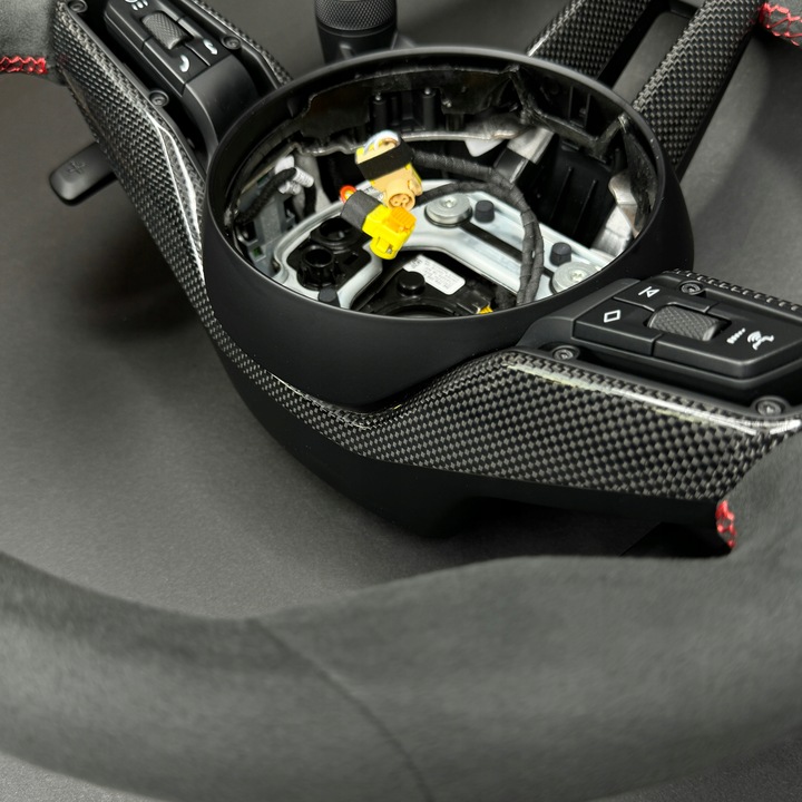 фото №8, Porsche 911 992 macan panamera cayenne кермо карбон race-tex 36cm