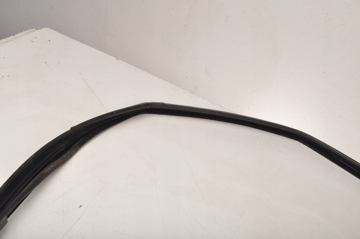 фото №6, Land rover defender l663 прокладка дверь правые перед 21r l8b2-21596-b