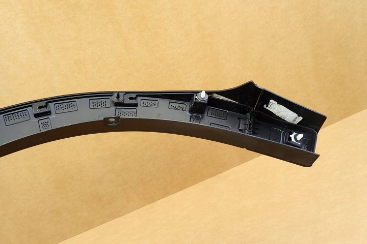 фото №11, Ford mustang mach-e 20- молдинг крила ліва зад задня md84414250cav2 lh oem номер