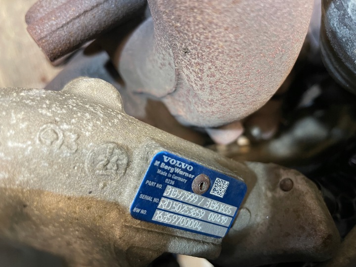 фото №5, Volvo vea 2.0 d4 турбіна 31361654 31361655