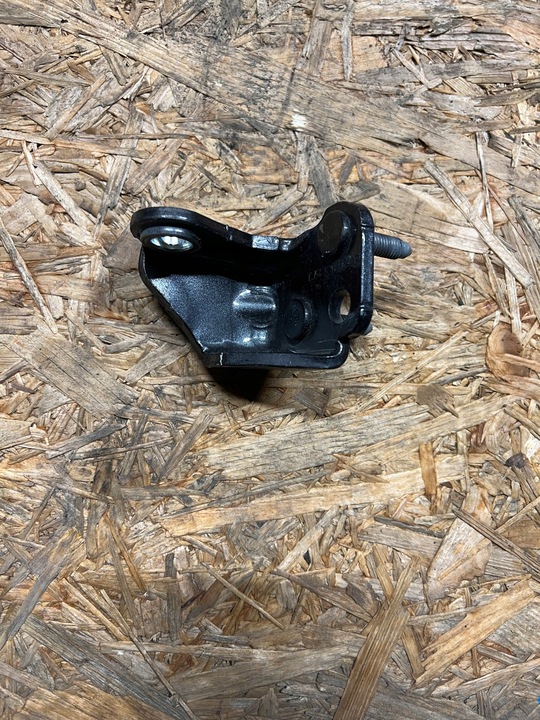 фото №1, Петля дверь правый зад kuga mk2 cj54-s26800-ab