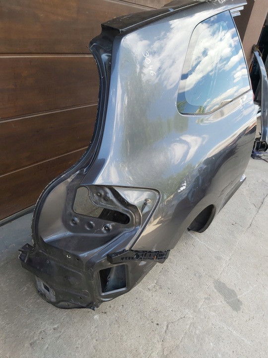 фото №8, Toyota auris i крило чверть зад права 3d