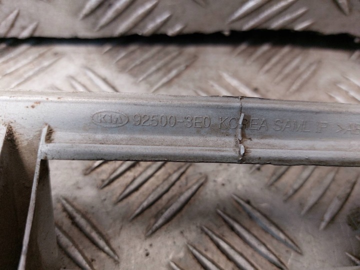 фото №10, Накладка кришки багажника + ручка kia sorento i yl 81240-3e000 81230-3e000