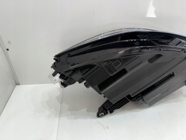 фото №13, Vw passat b9 3j полный led фара передняя передняя правая 3j1941006 b красивая
