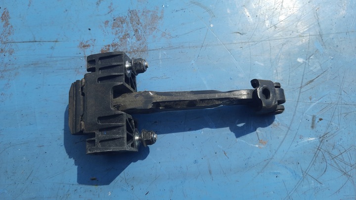 фото №1, Ограничитель дверь правый зад volvo v60 s60 10-18r