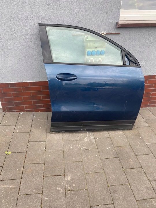 фото №1, Двері передні праві mercedes gla 247