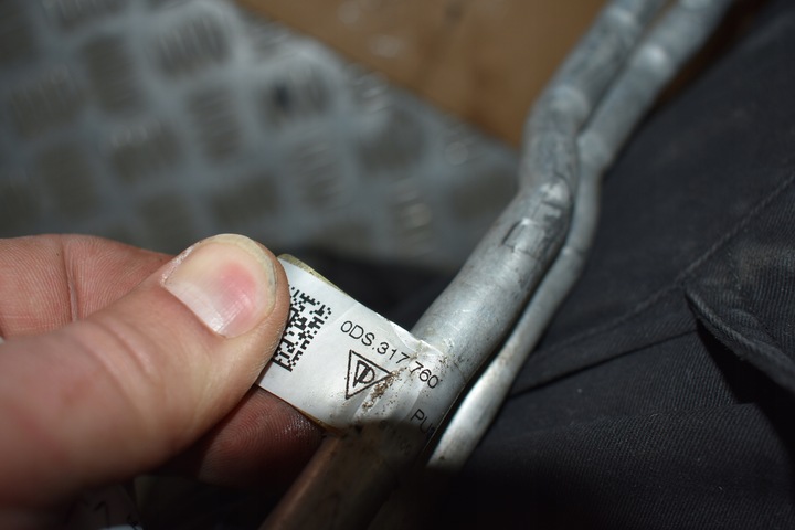 фото №8, Идеальная радиаторов радиатор масла porsche panamera 971 1