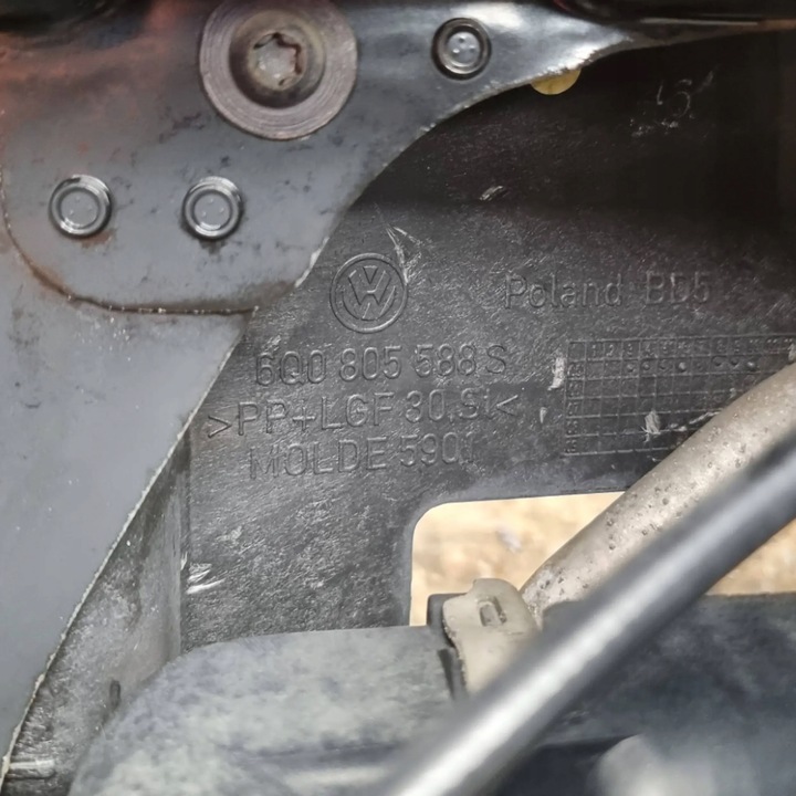 фото №8, Pas переднє kpl радіатор 6q0805588s vw polo iv 6q рестайлінг 1.2 12v 05-09