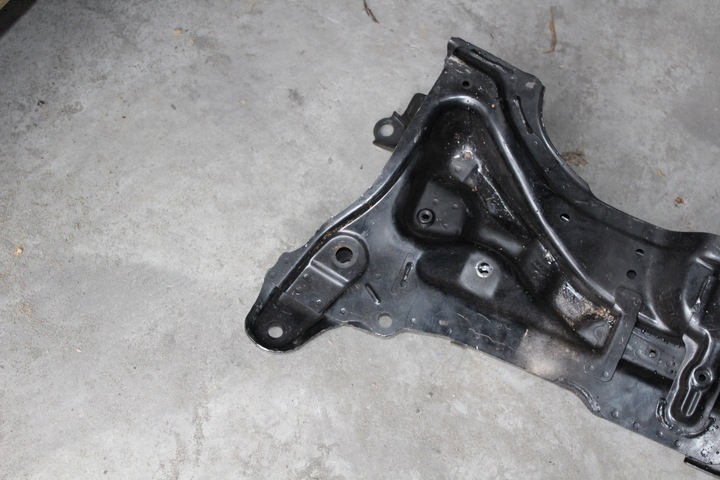 фото №9, Подвешивание подрамник тележка траверса колыбель yaris ii