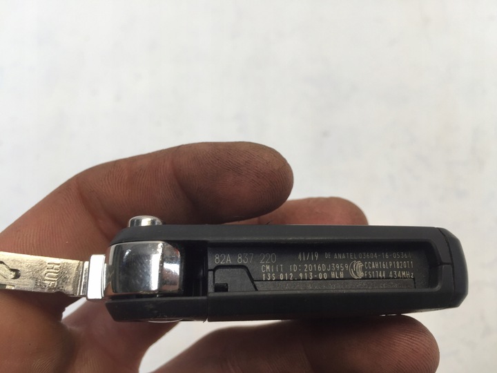 фото №15, Audi a1 82a 1.0 tsi комп'ютер двигуна імобілайзер ключ