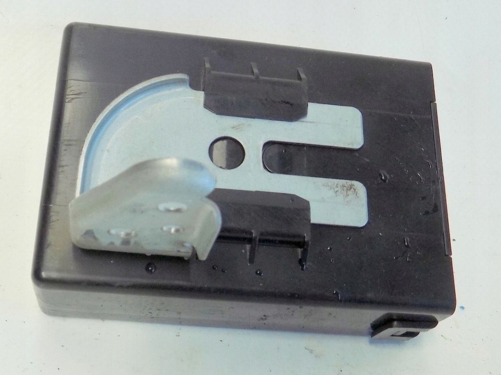 фото №5, Toyota yaris i 1.4 02 muduł реле 88650-52180