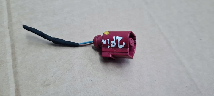 фото №11, A5 8w штекер разъём 8k0973702b 2pin 8w q5 a6 a4 b9 8w