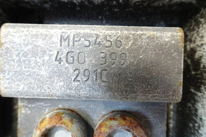 фото №3, Audi a6 c7 2.0 tdi - подушка коробки 4g0399291c нова