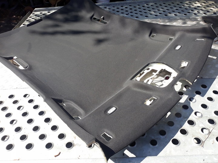 фото №1, Потолок mercedes w205 чёрная