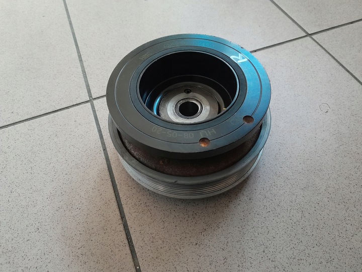 фото №1, Hyundai bayon 2021-23 1.0t 48v колесо пасове вала