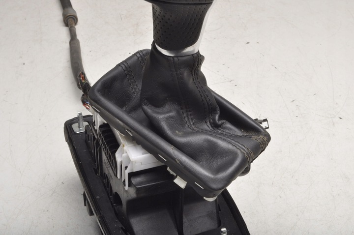 фото №7, Audi s4 b8 вибірник домкрат коробки коробки передач 8k2713041ad