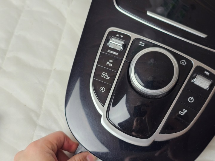 фото №8, Dekor туннель панель средний управление переключатель консоли mercedes w213