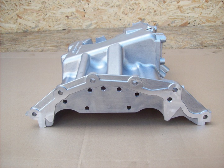 фото №6, Mercedes w117 w176 w246 поддон масляная 651 a6510143400