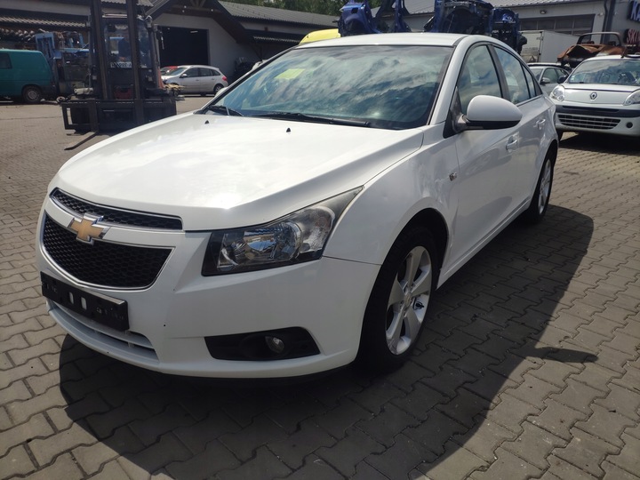 фото №10, Chevrolet cruze j300 08-12 крыло правые перед переднее белый gaz