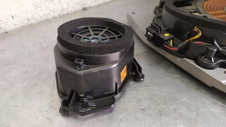 фото №13, Mercedes e класс w207 озвучивание harman кардон a2048202102