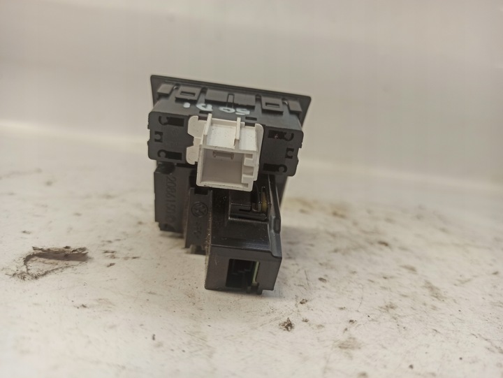 фото №6, Volkswagen passat b7 usa часы панели распределительной 561919204b