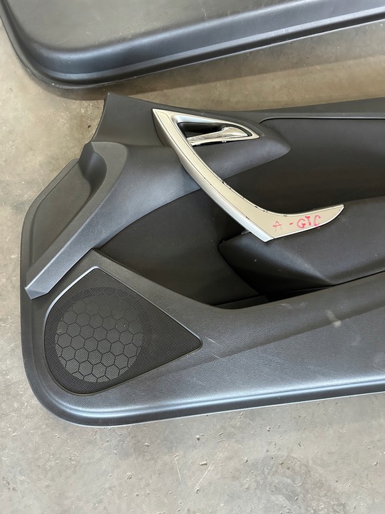 фото №9, Opel astra iv gtc сидіння диван