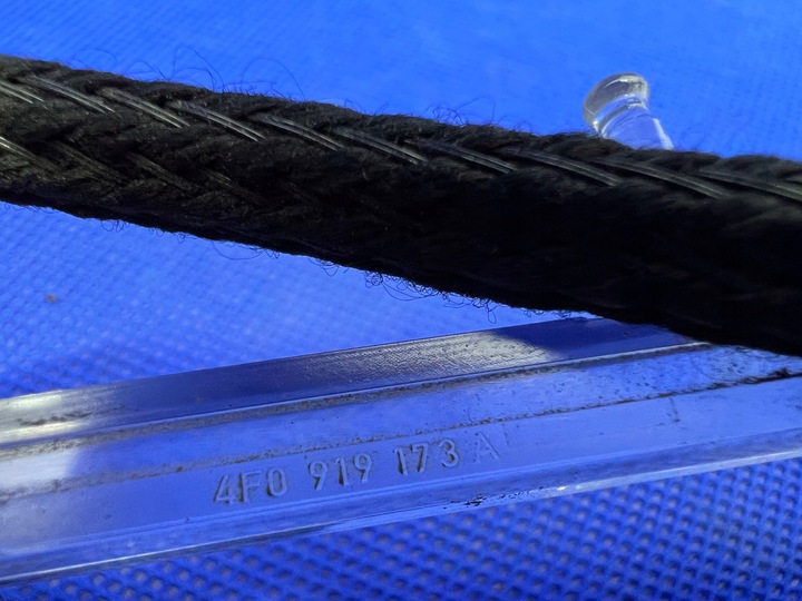 фото №6, Audi a6 c6 подсветка led фоновый обшивка дверей 4f0919173a 4f0919174a