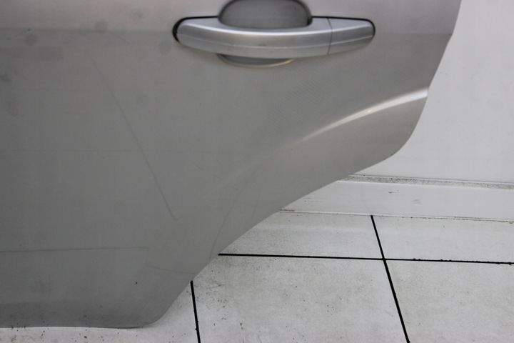 фото №6, Ford focus mk2 рестайлинг универсал 07r- дверь левая задние левый зад o3 03