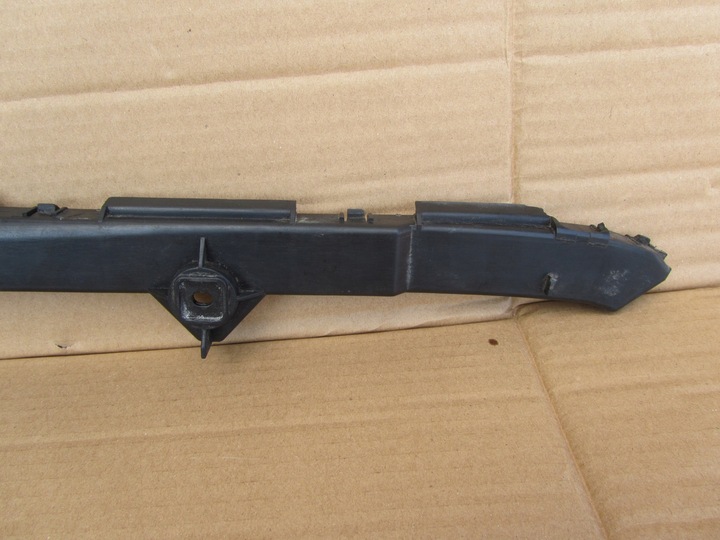 фото №8, Ковзун тримач бампера зад лівий toyota avensis ii t25 універсал 03-08r