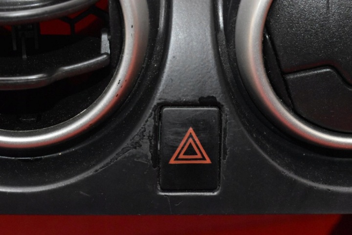 фото №6, Торпедо раздаточная консоль капот подушка eu nissan qashqai 1 i 07-10