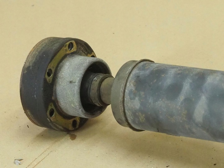 фото №9, Wał привідний audi a6 c5 avant 2.4 quattro автомат 4b0521101n