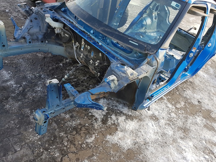 фото №1, Suzuki swift mk8 17r- лонжерон четверть левая перед zwg