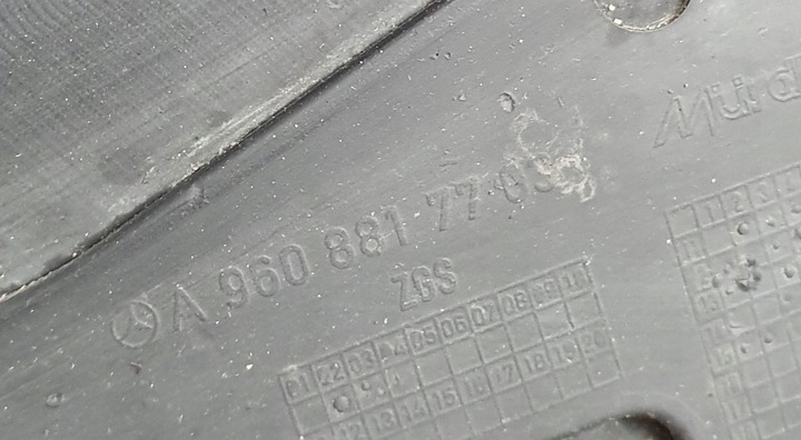 фото №5, Підкрилок правий перед запчастина задня mercedes actros mp4 a9608814603 a9608817703