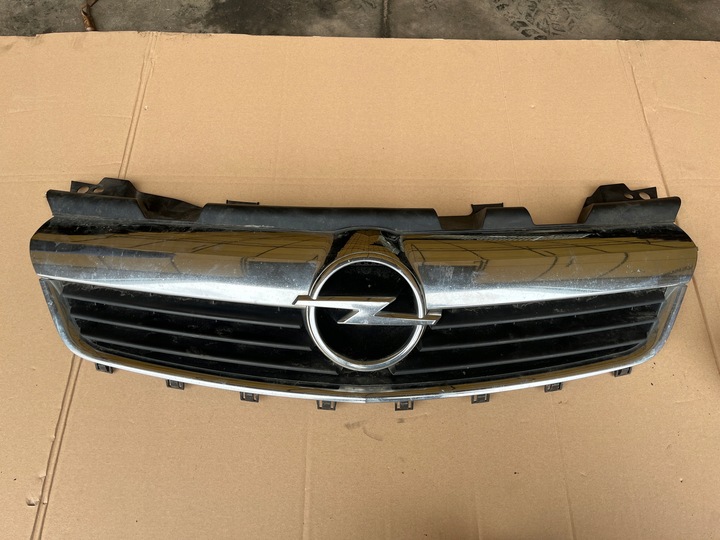 фото №1, Решітка решітка радіатора емблема opel zafira b 2005-2008 13136136