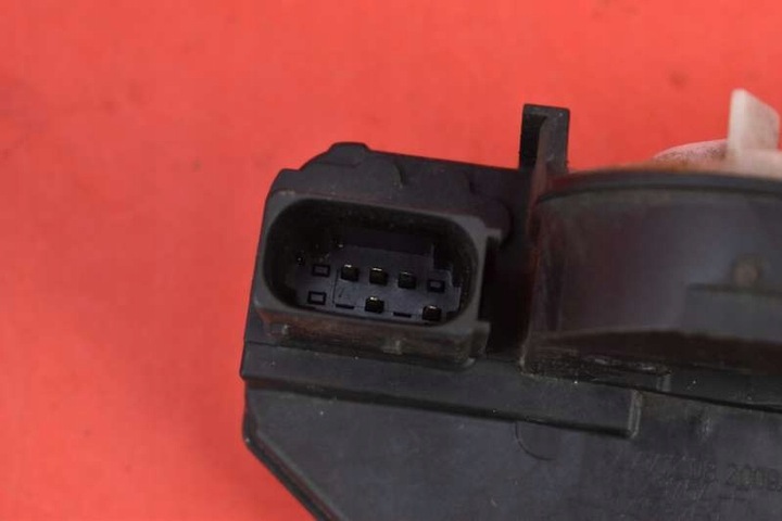 фото №8, Замок двері праві зад задній 13503178 chevrolet cruze 1 i j300 sedan 09-12