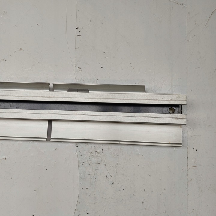 фото №11, Bmw x4 f26 g01 планка шина направляюча багажника права 2704748 003320002600