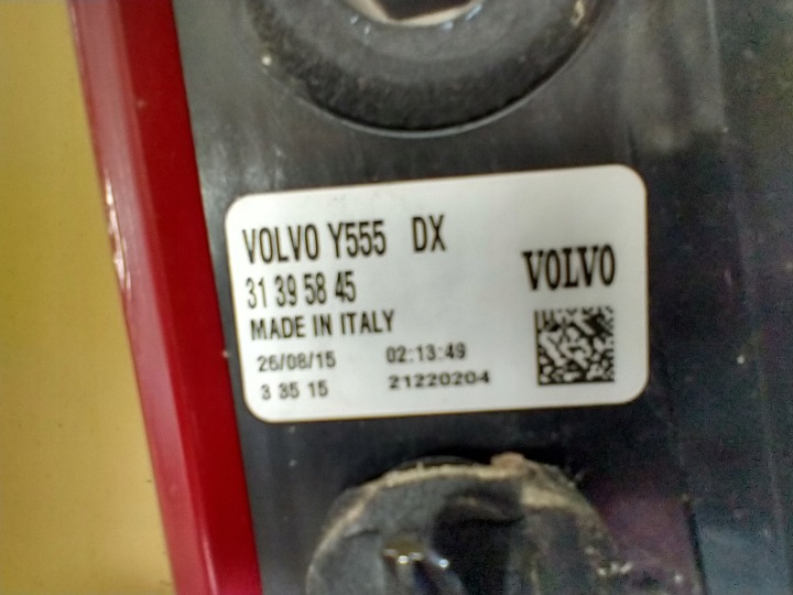 фото №14, Volvo v40 ii 2 фара права зад правая задняя 31395845 31290590