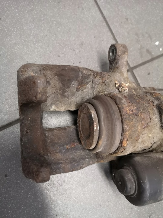 фото №5, Супорт гальмівний лівий зад audi a6 c6