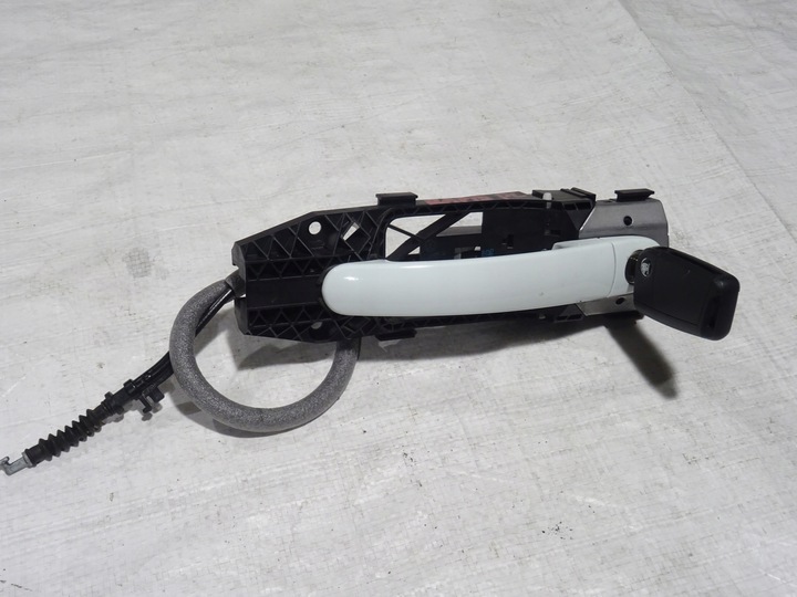 фото №1, Ручка зовнішня двері перед ліва з ключем skoda rapid 5ja 12-19 lf9f