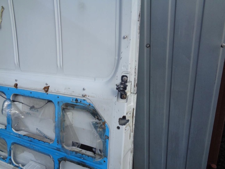 фото №11, Дверь правая боковые сдвижные ford transit mk7 vii 2006- белый