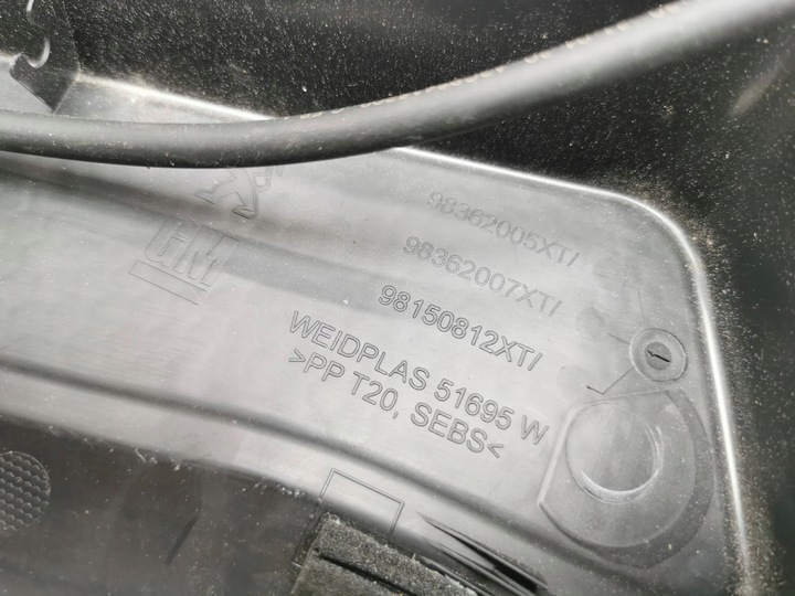 фото №8, Citroen c5 aircross 2020 комплект панель под лобовым стеклом передние