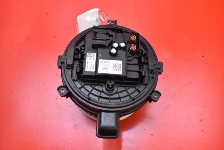 фото №4, Подання повітря  вентилятор повітропровід eu 011500116 opel astra 5 v k 15-20