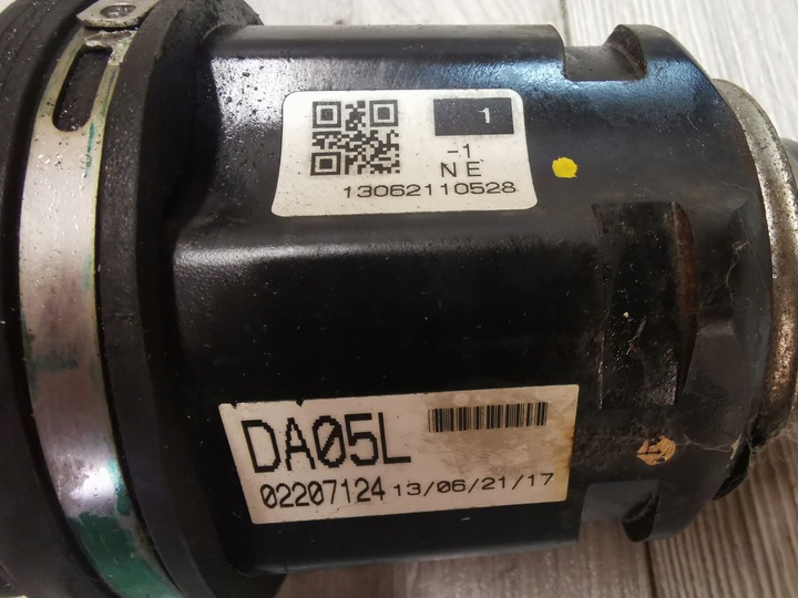 фото №3, Toyota rav4 iv 2.2 d-cat 4x4 автомат полуось da05l