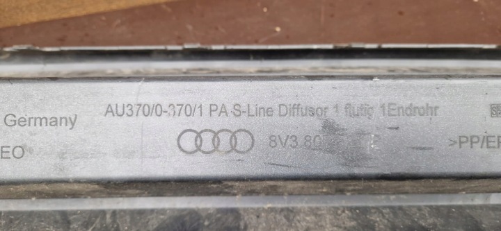 фото №10, Audi a3 8v 8v3 s-line рестайлінг 16- дифузор бампера зад заднього 8v3807521
