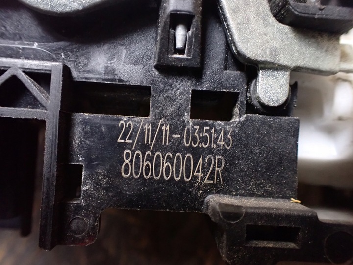 фото №8, Ручка двері правий перед renault grand scenic iii 11r 1.6 dci 806060042r