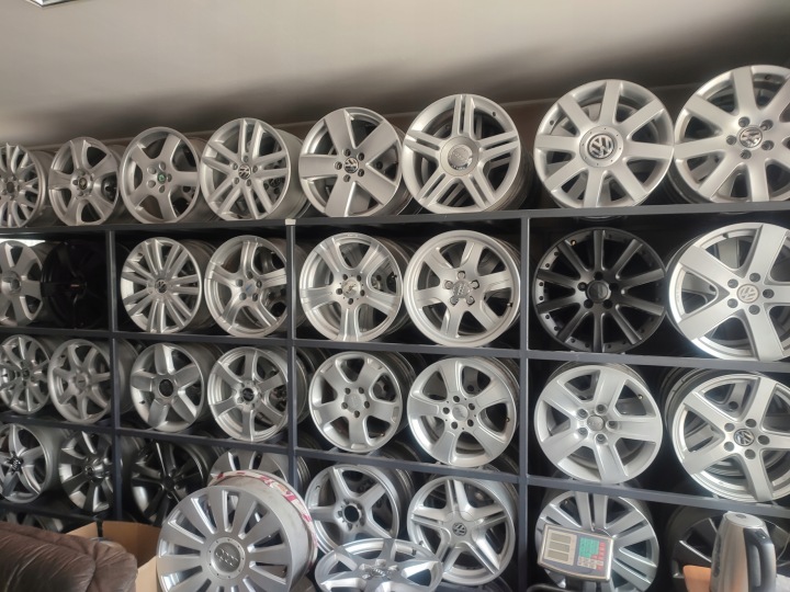 фото №11, Диски алюминий 18x7 et42 5x114,3 jeep