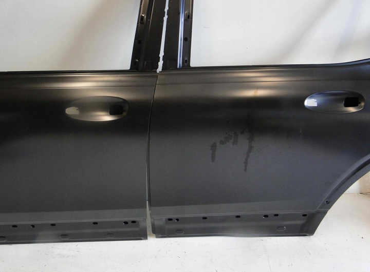 фото №14, Mercedes glb x247 247 дверь задние левая новое